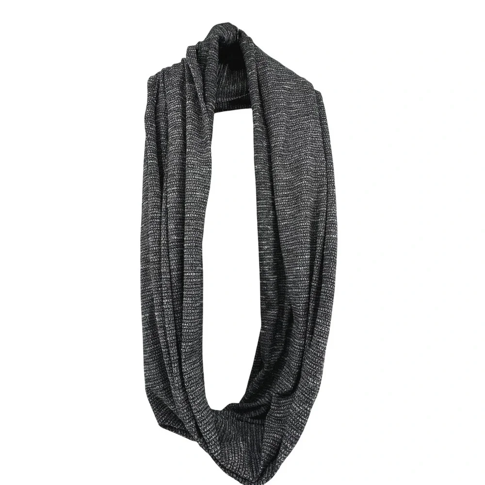 Lululemon Athletica VInyasa Infinity Scarf Cowl Neck Heathered Black Grey